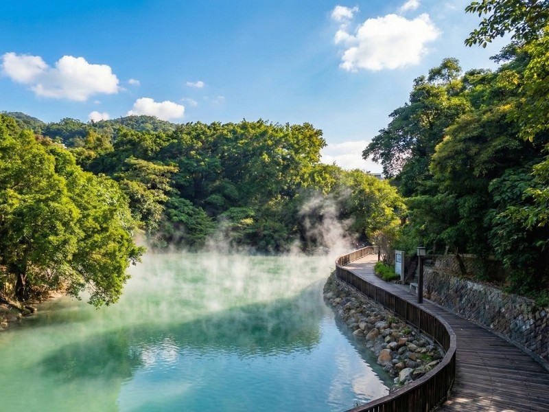 Volcanic Wonders: Yangmingshan & Beitou